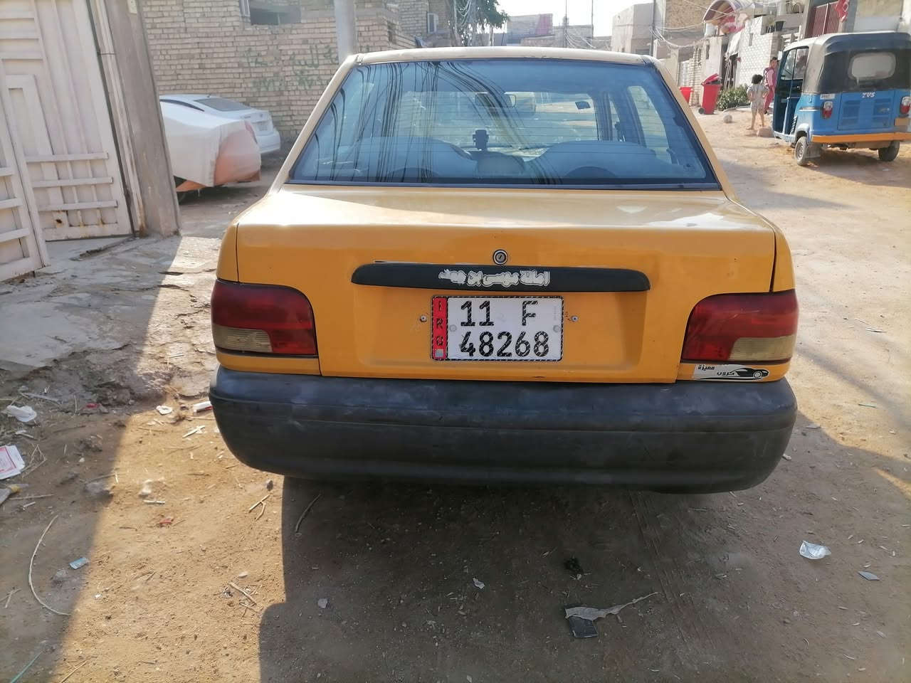 سلام عليكم للبيع سايبه موديل ٢٠١٢ بغداد انكليزي مكينه اول ماشغل صوت ويروح وكير علشرط حداديه جديده كهربايات شغاله سياره جاهزه مصفره هيه وغرامات عليه ٣٠٠  مكان كربلاء للستفسار.*********** سعر ٢١ ورقه
