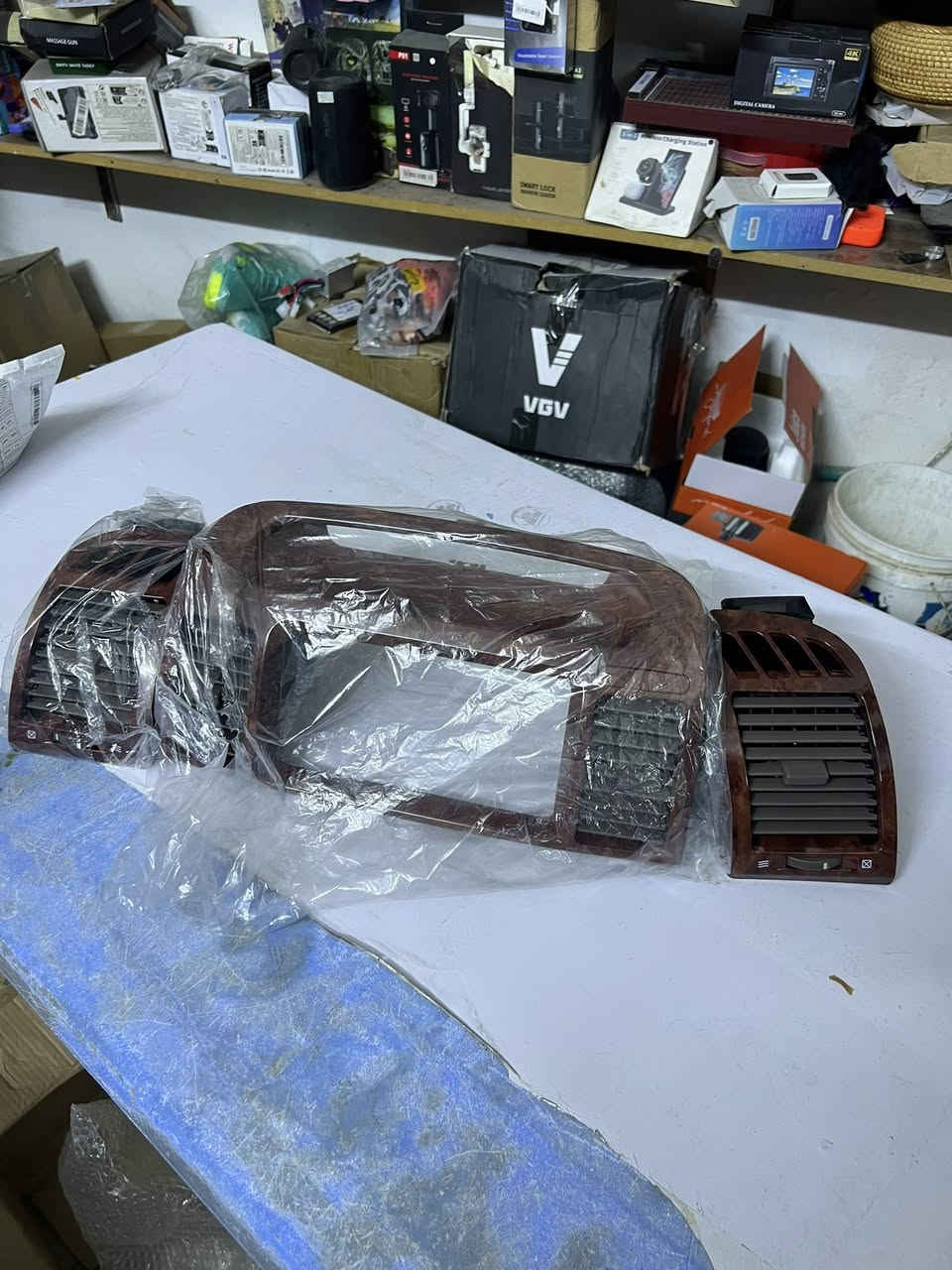 السلام عليكم
اهل المصلحه ع باب الله طلعلي هذا بالامزون الصاجي مال تبريد تيوتا كامري من ٢٠٠٣ لل ٢٠٠٦ 
للاستفسار الاتصال او واتساب 
***********
