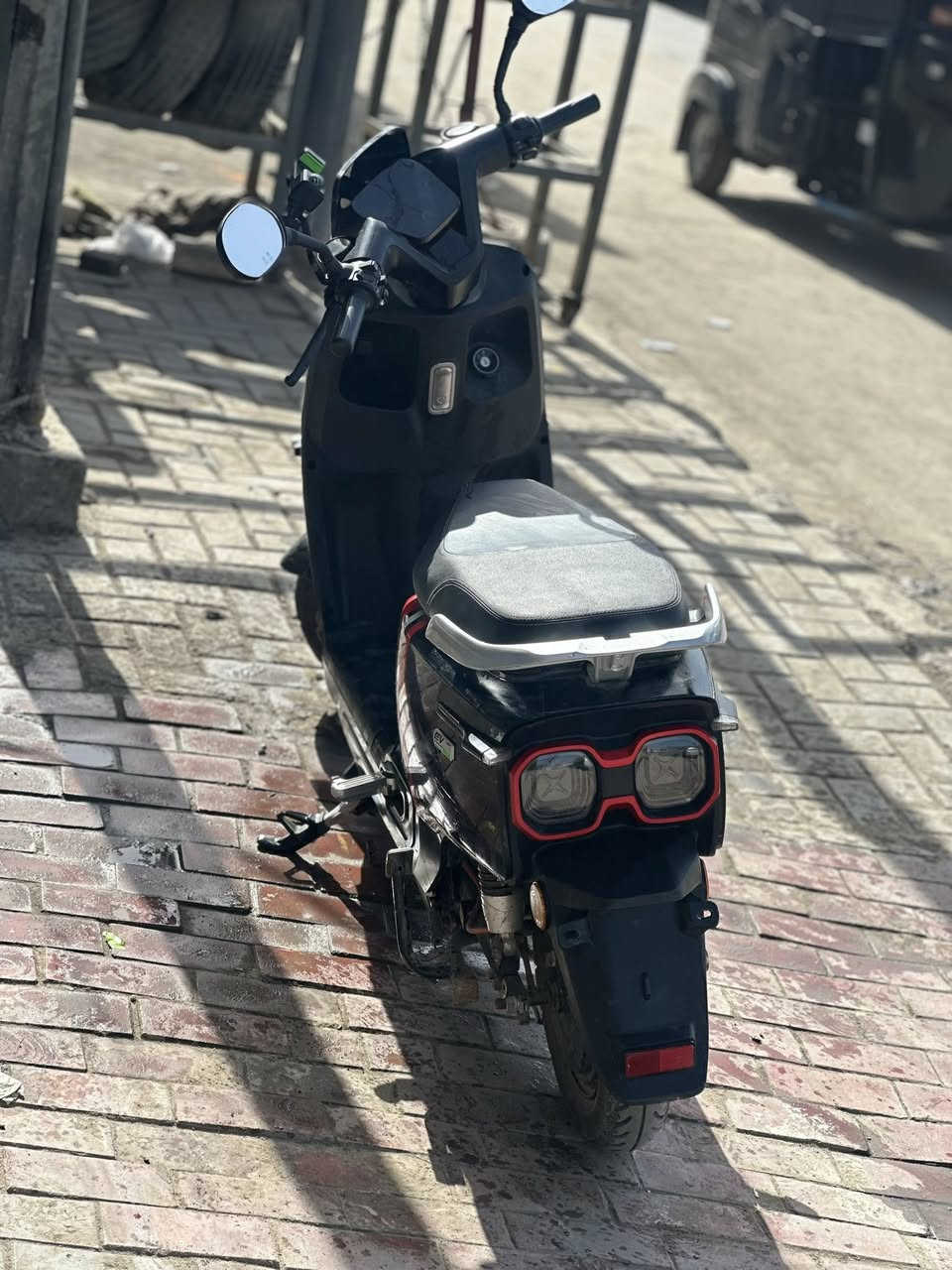 للبيع دراجة ريان ام عيون2025  بطاريات جدد عل فحص سعر 750 قفل قفل قفل  مكاني البياع شرطة رابعة ***********
