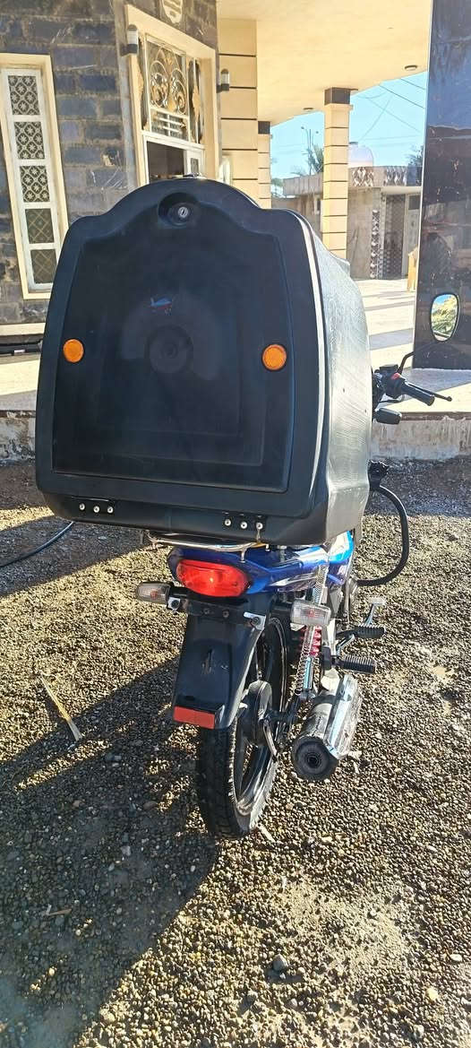 دراجه للبيع سايم سوبر 2016
سنويه عضم عاج باسمي
باقي بس استلام الوحات
مكاني الفلوجه السعر 1500  مليون وخمسمه.. الرقم ***********
