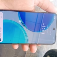 هونر اكس 8 • شاشة مبدلة • ٢٥٦ جيجا