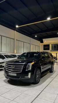 اسكاليد XL • شاصي طويل • غرمات ٨ ورقات