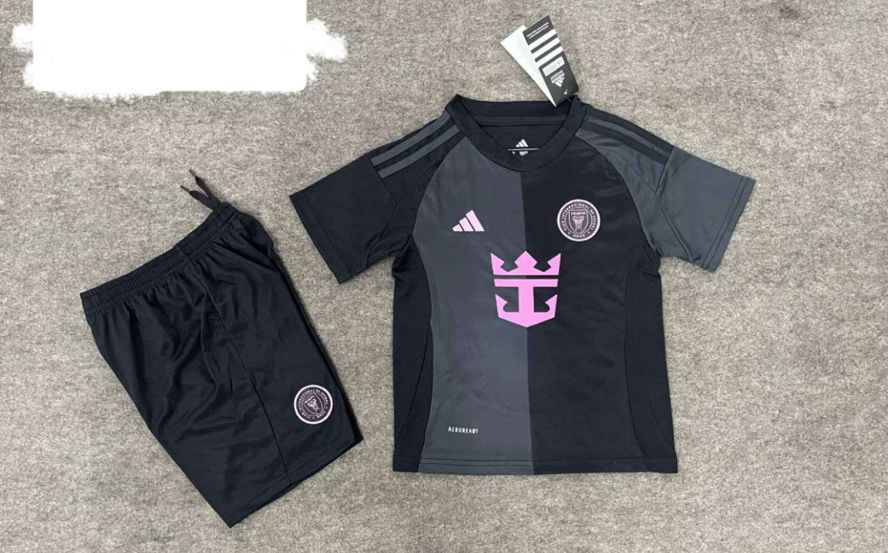 وجبة دريس وشورت كلاسك و نسخة مشجع ٢٠٢٦
خامة تايلندي مثقّب جودة ممتازة 👌
كمية محدودة جداً
السعر: ١٠ فقط 🔥
القياسات المتوفرة:
M / L / XL / XXL
متوفر توصيل إلى كافة المحافظات
أجور التوصيل ٣ فقط
للحجز راسلنا على الخاص 📩


**إذا كنت صاحب هذا الإعلان وتريد حذفه لأي سبب، رجاءا أرسل رسالة إلى الدعم الفني**