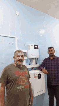 طاقة شمسية • ١٠ أمبير • ضمان ٢٠ سنة