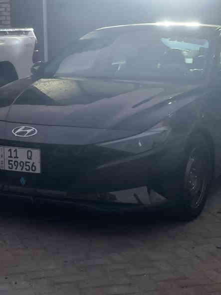 السلام عليكم سياره النترا 2023
رقم بغداد ماشيه 28
المواصفات 
بصمه 
شاشه متصله
السياره بسمي تحويل ثاني يوم 
السعر 160
حادث السياره من جوه بس دعاميه السياره شخطه مابيها
المكان بغداد 
***********
