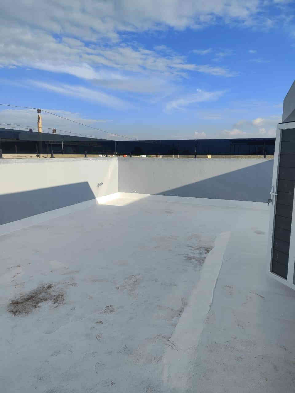 السلام عليكم..
بيت مساحه ١٠٠متر علاشارع تبليط ركن  البيت بناء طابوق  كامل مكمل شغل درجه اوله  مثل ماموضح بتصوير يحتوي علانضام كامرات 
الموقع ابو الخصيب  يبعد عن سوك ابو الخصيب ٥٠متر  جنس العقار طابو زراعي سند ٢٥ 
السعر ١٦٠ وقابل للتفاوض 
الاستفسار علارقم *********** البصرة, العراق
