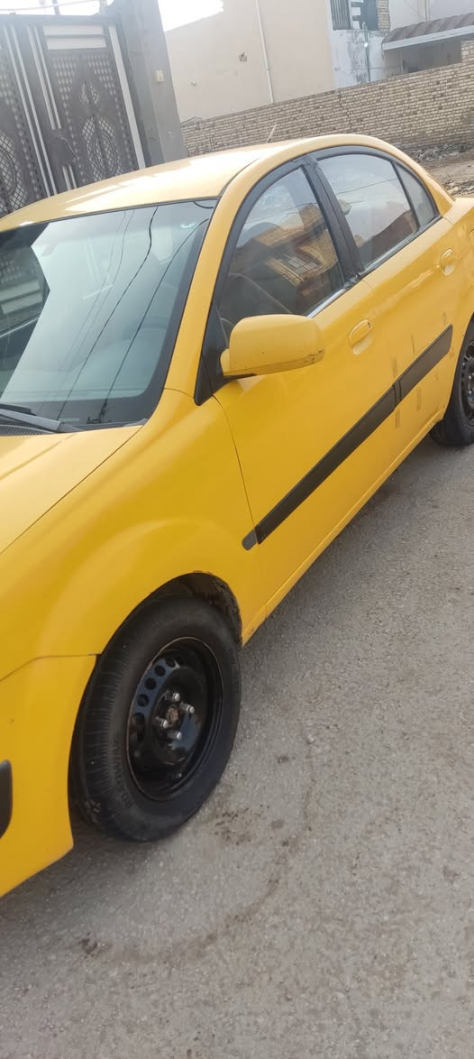 السلام عليكم كيا ريو موديل ٢٠٠٨ خليجي  كير اوتو محرك ١٦٠٠ السيارة جديدة محرك كير حدادية كلة على الفحص رقم قادسية دولي السيارة جاهزة هيئة مصفرة مكاني ديوانية  السعر ٧٨ وبيه مجال***********
