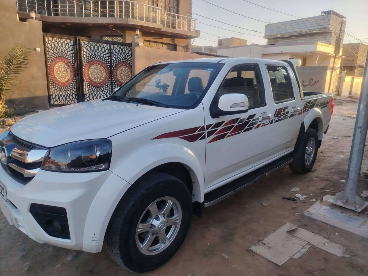 السلام عليكم بيكم قريت ويل موديل 24 مقفوله كفاله عامه ماشيه 57,000 رقم انجليزي  قادسيه باسمي مداور ثاني يوم الاستفسار عن الرقم سعر 134 وبي مجال الاستفسار عن الرقم ***********
