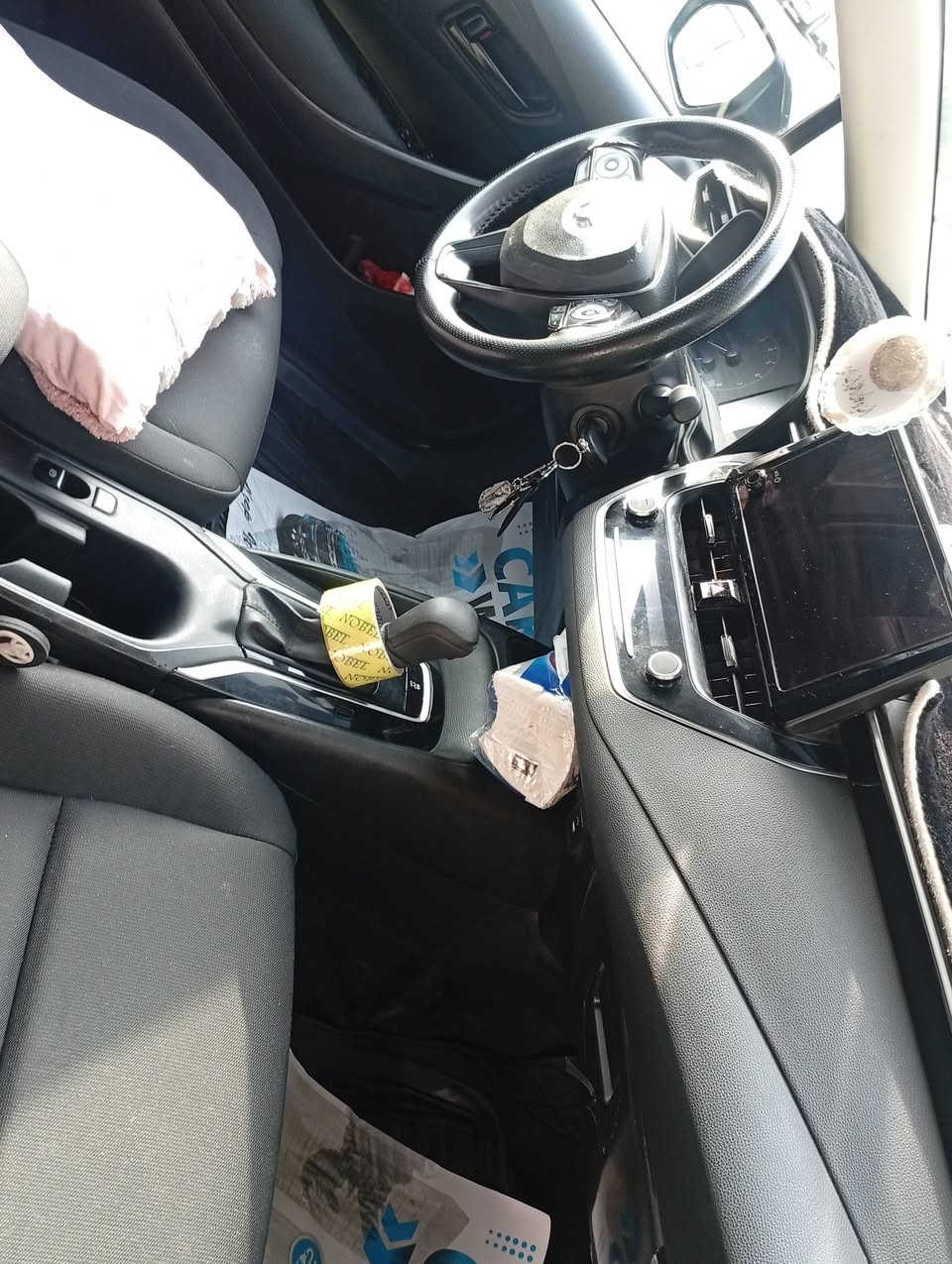 السلام عليكم
كورلا 2024 le 
مواصفات العاديه للكورلا 
مكفوله من الحادث 
حادثها ب امريكا سرقه دعاميه 
رقم اربيل جديد
ماشيه 65 الف 
صور السونار ب منشور 
رقم شاصي ب منشور
سعرها 165 بيها مجال قليل 
بغداد ,بغداد الجديده
ب اسمي السياره 
*********** واتس 
*********** رصيد
