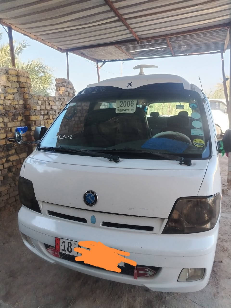 سلام عليكم ورحمة ابريجو منغولي موديل 2005 سيره جاهزة من كلشي السعر 145 بيه مجل حك الجي مكن حله الكفل رقم ***********
***********
