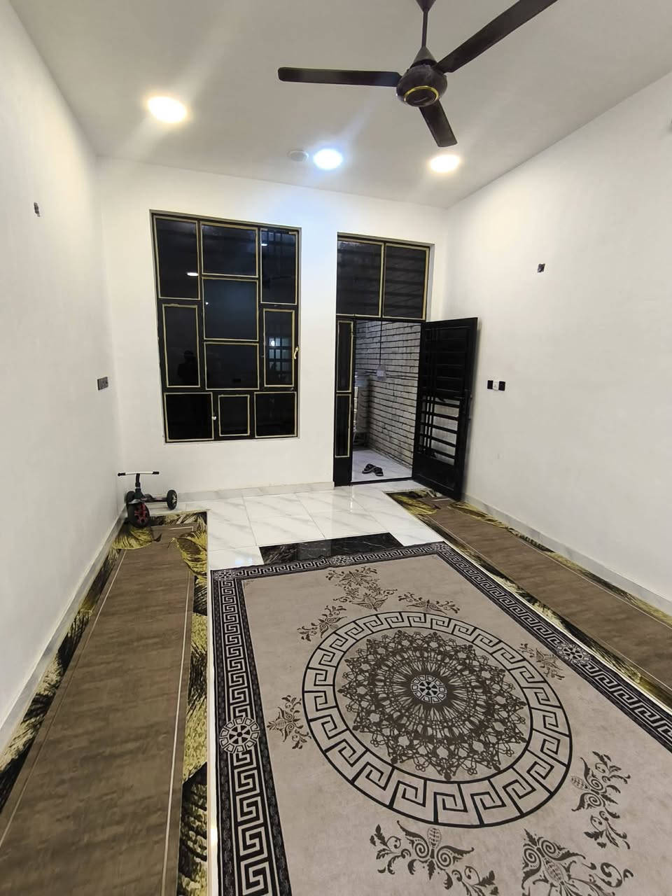 السلام عليكم  دار للبيع مساحه البيت 150متر )( سعر 65 وبي مجال بحث العلمي على شارع حي البتول قريب على فلكه حي النصر خدمات كامله بنا جديد

كافه خدمات مجاري وتبليط ورصفه ماء كهرباء سحب نترنيت ضوئي مدارس مستوصف بصفك 

اي ستفسار تصل *********** 

قريب ع شارع العام 

مسجل بتطويب
