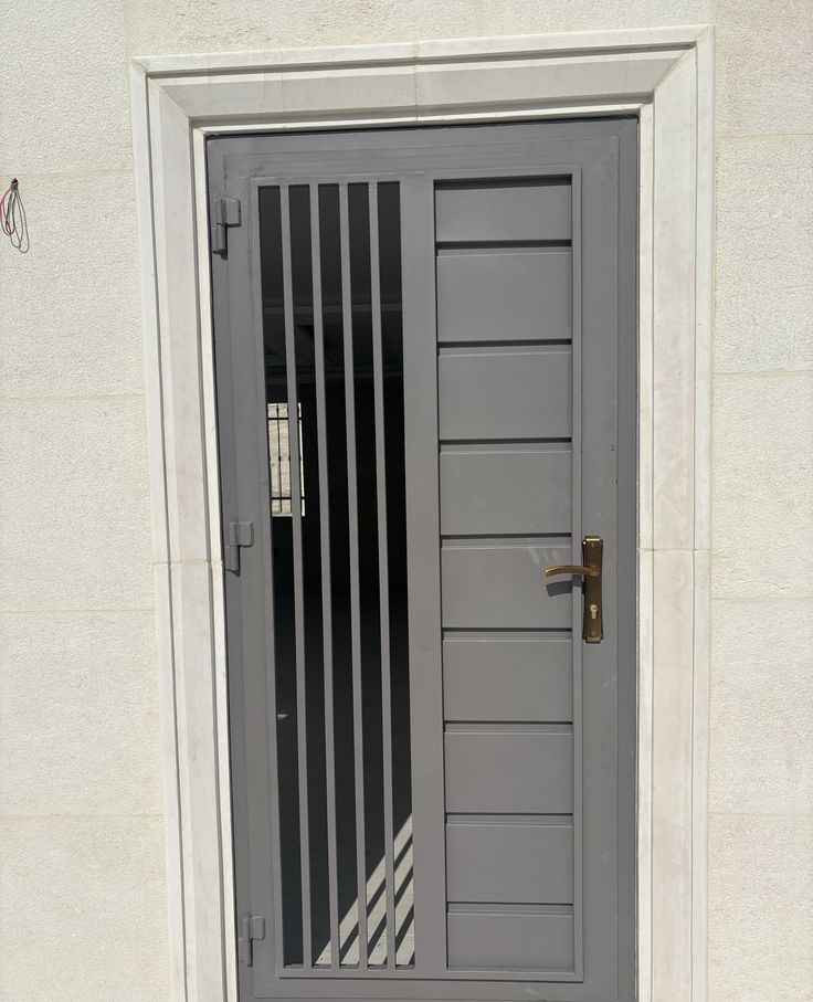 العرض لمدة ثلاث  ايام ب250الف  فقط
وترجع الاسعار القديمة 
التفاصيل 
باب طول 2 متر
عرض متر ونص … ..  طلاقتين او طلاقة ونص حسب الرغبة
الحديد ثقيل 2 ملم( حقيقي) شرط الفحص
صبغ اساس +لون اسود
كيلون لطش + كوبون 
الباب كامل ب250الف 
البيع مباشر 
■بدون نقل او شد ■نكرر العروض بدون نقل وشد رجاءا البصرة, العراق


**إذا كنت صاحب هذا الإعلان وتريد حذفه لأي سبب، رجاءا أرسل رسالة إلى الدعم الفني**