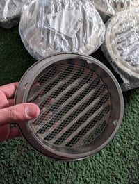 ٥ قطع • توصيل