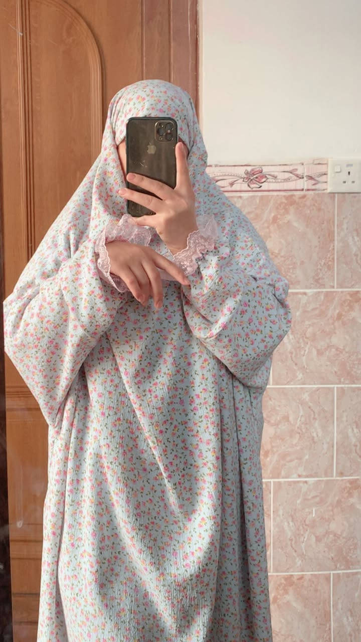 بۆمانگی رەمە زانی پیرۆز جوانترین جلی نویژی شەرعیمان بۆ هیناون بەجواترن رەنگ ومۆدیل  بەهەرزانترین نرخ  بە جوملەو موفرەد بەردەستە. گەیاندن هەیە  ١٥هەزاری پی مەیە لای ئیمە تەنها١٠هەزار   بە قوماشی کریشەی ئەسلی


**إذا كنت صاحب هذا الإعلان وتريد حذفه لأي سبب، رجاءا أرسل رسالة إلى الدعم الفني**