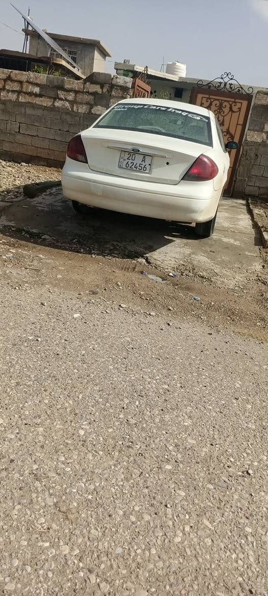 سلام عليكم ورحمه الله وبركاته سياره فورد موديل 2000 رقم ديالى سنويه ل 30 سياره كير محرك شرط كهربائيات كله شغاله باتري جديد تواير جدد محرك كورله سياره جاهزه صبغ لجمالي سياره دخلهه كلش حلوه بعده ع وضع شركه سعرهه 45وبيهه مجال مراوس حسب القناعه مكاني قضاء قرتبه رقم الهاتف ***********
