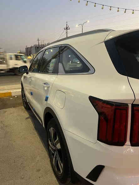 سورنتو 2023 خليجي مكفوله كفاله عامه بعدها بحالة الزيرو رقم اربيل بأسمي تريد 
 تحويل تريد وكاله
فول مواصفات 1/1من عدا الفور ويل 
 الموديل 2023
سعة المحرك 6V 3,5L
گيرأوتو 8 نمر
فتحة سقف بانوراما
جي بي أس خرائط 
كير ماوس
شفتات استيرن
حساسات أمامية 
حساسات خلفية
لايت زينون + LED
كشافات 
 بك لايت LED
ويل كب 19
4 دسك
قبضات أبواب من الألمنيوم
 ماسحة خلفية
مفتاح التشغيل بصمة
تشغيل عن بعد 
فتح الصندوق كهرباء
شاشه كبيره 
الانارة الداخلية هالوجين 
المقاعد لون أبيض
 حركة المقاعد الأمامية كهرباء
7 راكب 
مثبت السرعة Cruise
المودات والأوامر الصوتية
أوضاع القيادة  Drive Mode
فحص أنظمة السيارة 
مقود جلد حياكة 
شفتات سرعه
 تبريد شاشة
 3 قطع تبريد 
 هاند بريك بصمة 
ا ABS 
ا Auto Hold   
ا ISO Fex       
 نظام مانع الانزلاق
 نظام نزول المنحدرات 
 اشارة في المرايا الجانبية
 مخرج منفذ الطاقة ⚡
ا  Bluetooth / USB
 بردات أبواب خلفية
 بردة خلفية   
 شاحن هاتف Wairlees
ماشيه 26 ألف حقيقي
السعر 312 وبيها مجال 
مكاني فلوجه 
 للأستفسار:
‪ 0770 036 1854
