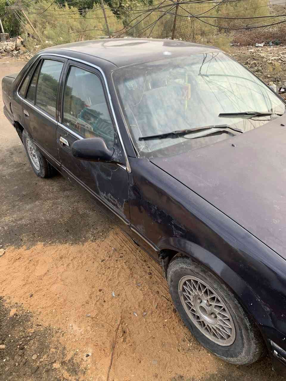 السلام عليكم برنس دايو 1994 سنويه تنتهي 2028 شوي بيها خياسات مكينه تبخر كير سليم راعيها صديقي شوكت ميعجبك تحول غرفتها حلوه كلش شوفت عينك عنوان بغداد السعر 25 متواجد فيس واتساب ***********
