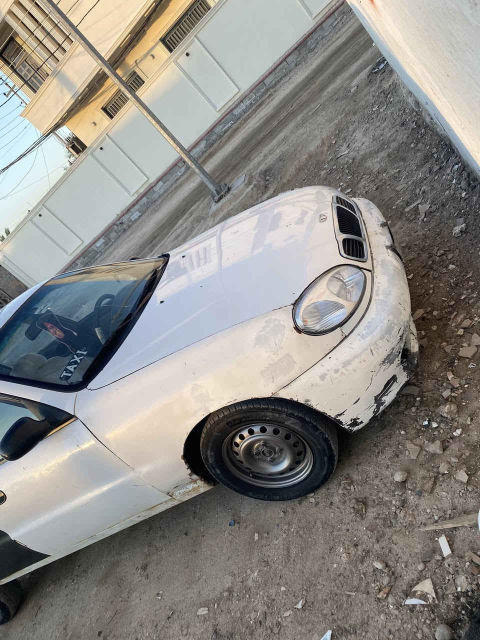 السلام عليكم دايو لانوس للبيع او مراوس كير محرك صدر مكفولات شرط التحويل او وكالة السعر ٢٠ وبيهة مجال الشراي يتصل ***********مكان السيارة سامراء
