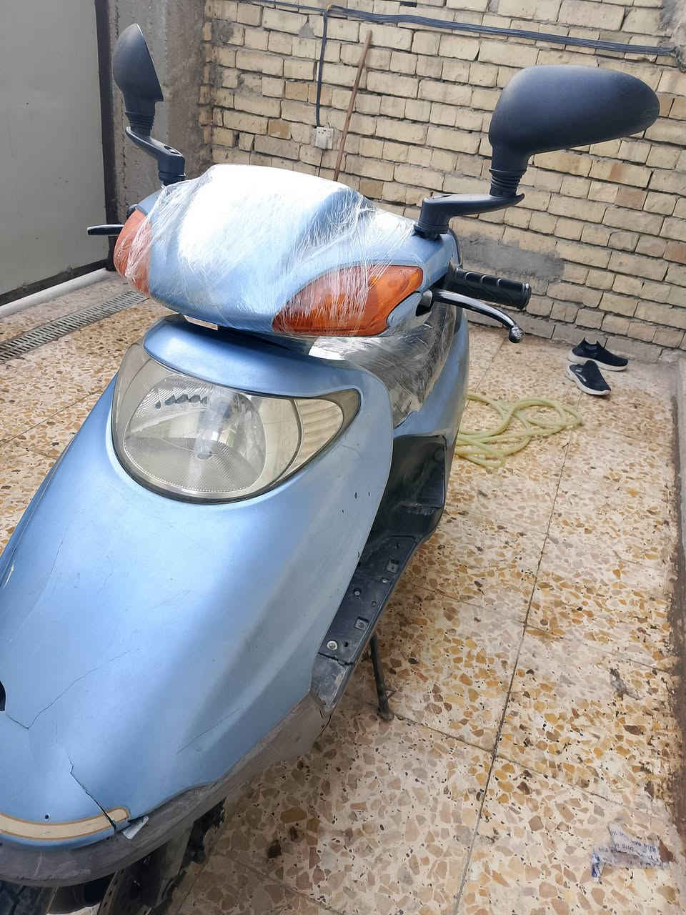 السلام عليكم شباب سبيسي سرعه 100 ياباني مكينه ناعمه مامفوحه ابد شلعه معدل فول كهرباء كله تستغل بيه نقوصات بسيطه مكاني زعفرانيه للبيع او مراوس ***********
