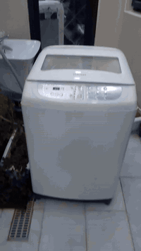 سلام عليكم غساله  سامسنك فول للبيع وشرط الفحص والضمان نضافه 95 بل ميه حجم الكبير السعر 450 وبيها كربلاء حي العباس مجال للستفسار اتصل ***********
