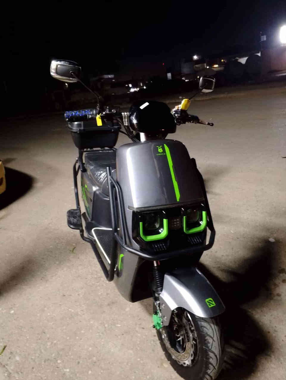 السلام عليكم ماطور اوبامه شحن كلو شرط السعر 900مجال المكان موصل ايسر الرقم ***********
