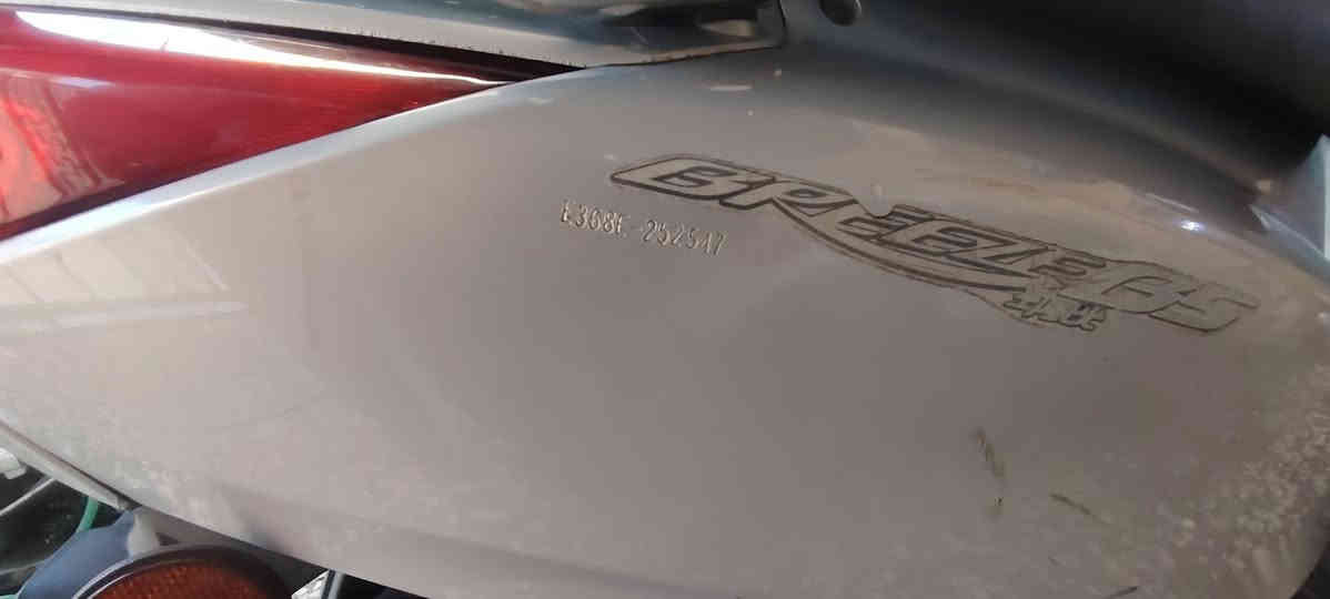 السلام عليكم

للبيع دراجه بريز 140 لايت عالي دراجه بل كارتون

دراجه مال رمبه نازله من الرمبه 10 /11

دراجه تعجز اتكول جديده

لون رصاصي دراجه ختم واحد من التاير للتاير

دراجه كلها اصلي

محرك ابلادي برغي مملعوب بي وين ميعجب افحص لاتنقيص ولا نضح ولا تبخير

كابريتر اصلي

كلشي بيها اصلي مملعوب بي

كل نقص مابيها

مكان الدراجه بغداد الحريه

***********

((((ماخذها رمبه 1075))))

اريدها 925 وبيها مجال بسيط للشراي
