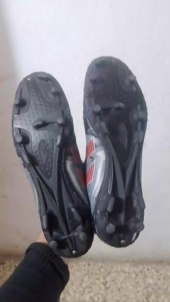 حذاء بالاصلي استاد قياس 43 ونص السعر بالخاص


**إذا كنت صاحب هذا الإعلان وتريد حذفه لأي سبب، رجاءا أرسل رسالة إلى الدعم الفني**