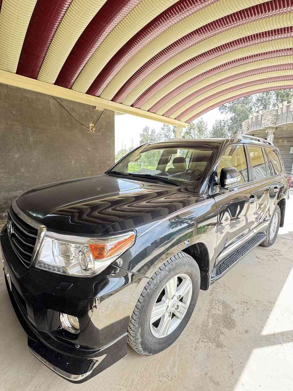 لاندكروز ٢٠١٢ للبيع
ماشيه ٢٠٠ ألف كيلو
مواصفات البريم
وبيه شخط بالطول ع الجهة اليسرى وبارد بخشم الجاملغ الامامي الجهة اليمنى مقدار شبر فقط
السعر ٣٧٥ ورقه وبيه مجال 
للاستفسار الاتصال ع الرقم 
***********
العنوان. واسط. الأحرار
