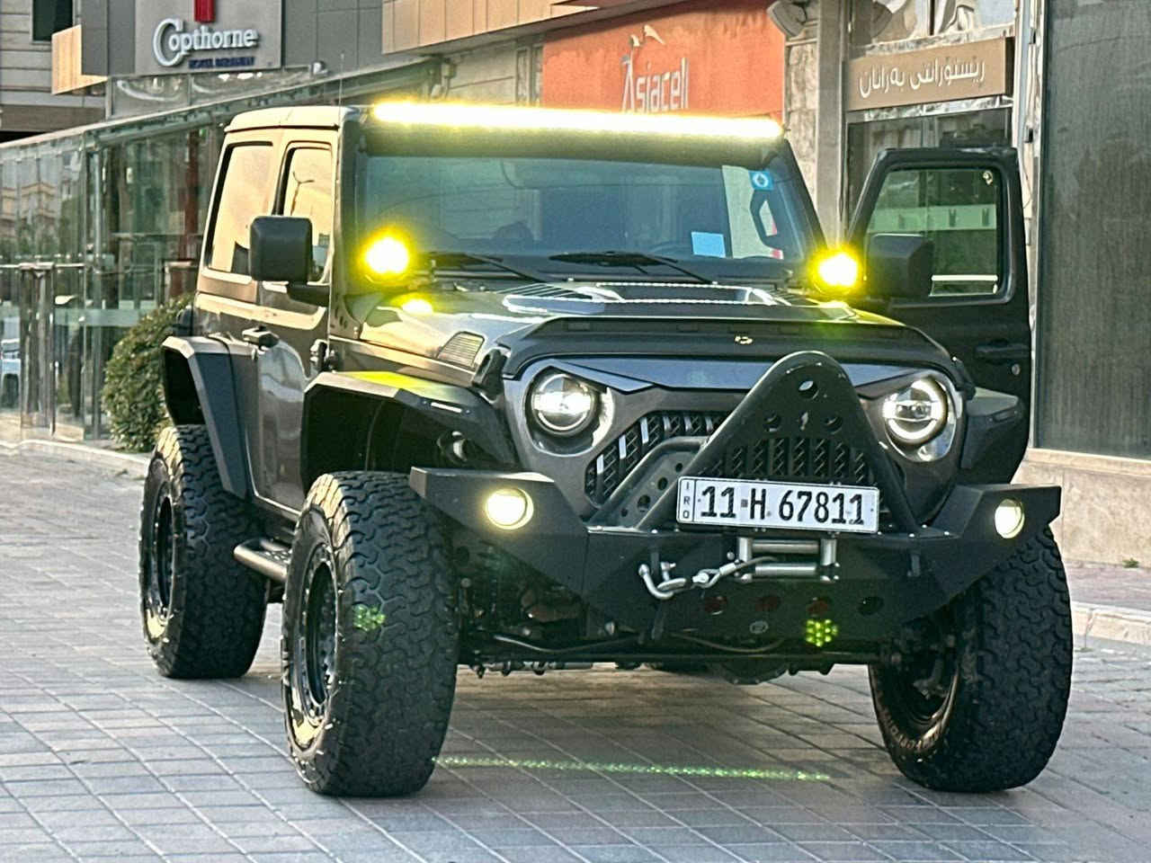 جيب لانكلر موديل 2018 ماشيه 70 الف بيه بس باب صبغ الباقي كفاله فول فول ومزوده سياره درجه اوله سعر ٢٢٠ .
جيب لانكلر موديل 2018 ماشيه 70 الف بيه بس باب صبغ الباقي كفاله فول فول ومزوده سياره درجه اوله سعر ٢٢٠ .
***********
