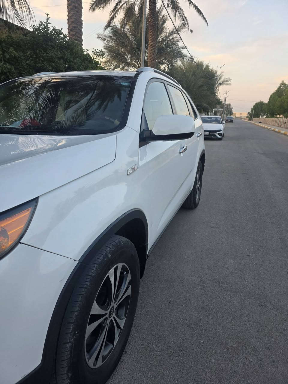 سورنتو ٢٠١١ خليجي ٢٤٠٠ سبعة راكب رقم اربيل بأسمي مكفوله كفاله عامه بيهه كارت اثر شخط بالباب الخلف السائق موضح بالصور شاشه اندرويد سياره جديده السعر ١٥٠ مكان السيارة واسط النعمانيه ***********
