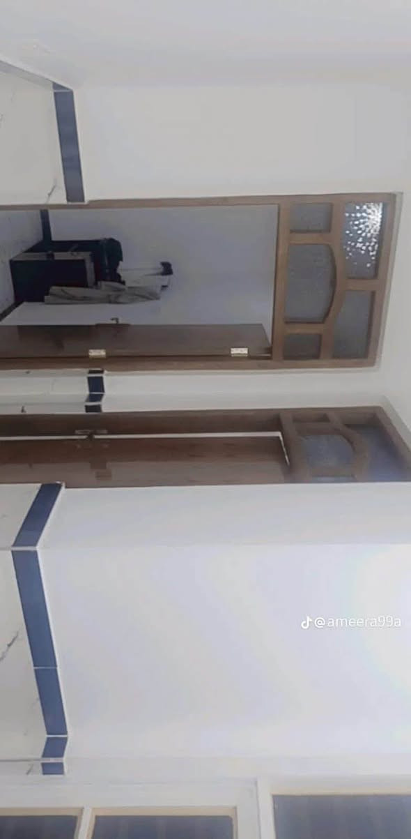 دار للبيع  مساحه 200متر بناء  حديث الواجهه 10 والنزال 20 سند 25 زراعي.  دور النفط قرب حسينية الزهراء

للاستفسار اتصل على الرقم ***********
