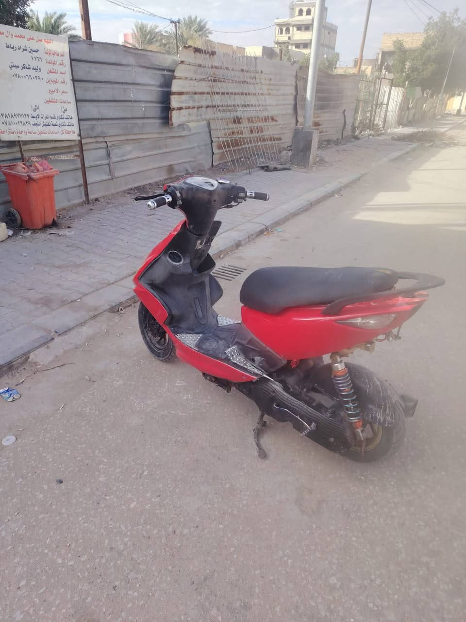 ماكس مضلع ، دراجه نضيفه كُلش رايدها مراوس بماكس عدله ، و هاي الدراجه ما عايزه بَـس بك لايت خلفي و ذيل ، كهربائيات كلشي شغال ، دراجه مرتبه و مزوده ، 
للتواصل . ***********
