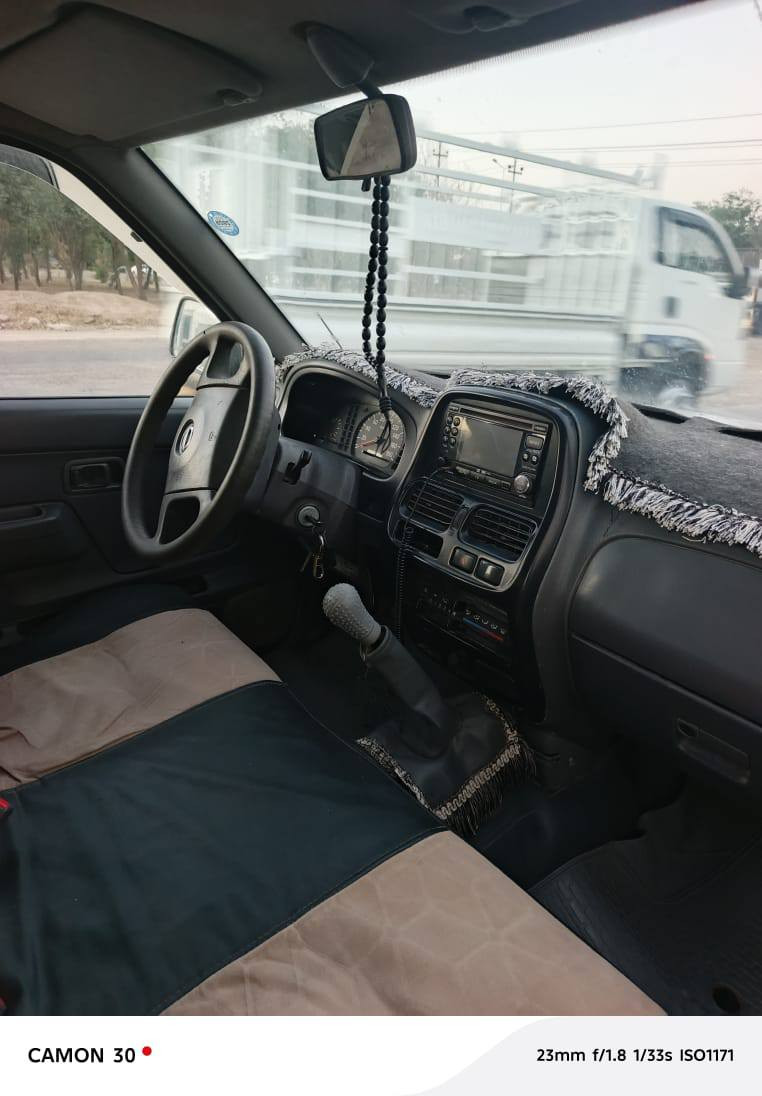 نیسان 2001ئاڕم پلاستیک 
گێڕو مەکینەو ئەکسلو شانسی بەشەرت 
***********
