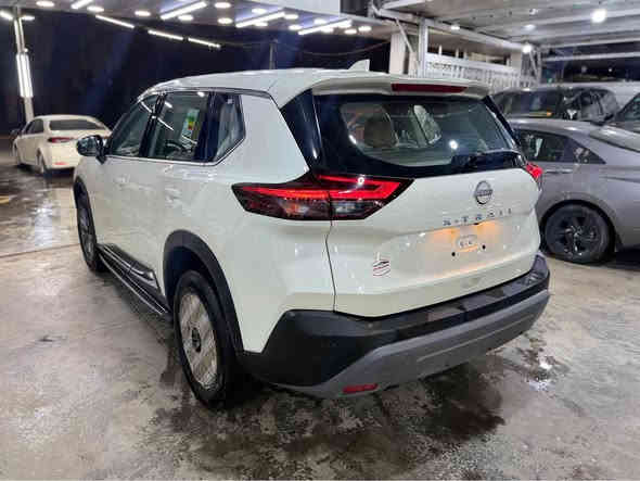 نيسان اكستريل  2025 زيروو ضمان 3 سنوات

 NISSAN X-TRAIL 2025 

ضمان شركه نيسان ٣ سنه سيرفس مجاني وصيانه مجانيه  
السعر 35,000,000 دع شامل الترقيم بغداد 

 الموديل 2025 زيرووو
 سعة المحرك 4 سلندر 2500  
 حساسات خلفية 
 اريل نفكيتر
 شاحن لاسلكي
 تحكم المقعد كهرباء 
 لايت زينون + LED
 كشافات
 بك لأيت LED 
 4 دسك
 ماسحة خلفية
 مفتاح التشغيل بصمة وتشغيل عن بعد 
داخل جلد لون جوزي
 شاشة 
 كاميرات 360 درجة عدد ٤ 
 المودات والأوامر الصوتية
 حساسات ضغط اطارات 
حجم الاطار 235/60R18
تحتوي نظام ٤*٤
 قطعتين تبريد 
 هاند بريك بصمة 
ٓABS
Auto Hold    أوتو هولد
 اشارة في المرايا الجانبية 
العنوان بغداد الكريعات شارع المعارض معرض الرحمن 
للاستفسار الاتصال 
***********
*********** بغداد
