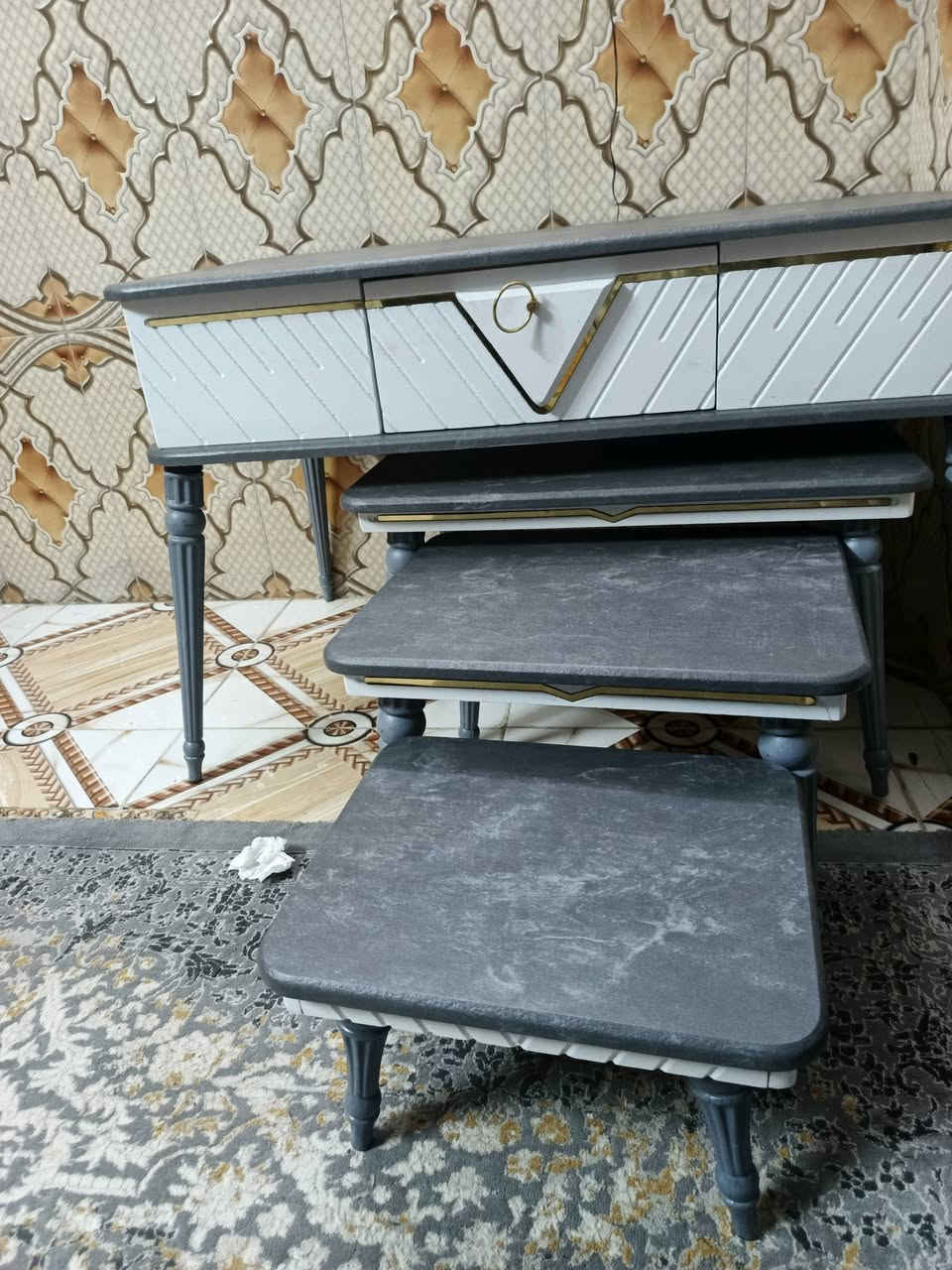 نص تخم ١٥٠الطبلات٦٠براد٧٥ الشاشه حجم٦٠ ب٣٥٠ المكنسه٢٥
الغساله١٥٠ اكو توصيل، ***********
