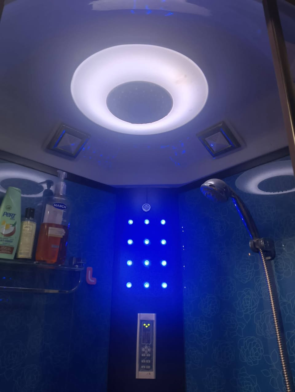 ..السعر ٤٠٠ بي مجال


**إذا كنت صاحب هذا الإعلان وتريد حذفه لأي سبب، رجاءا أرسل رسالة إلى الدعم الفني**