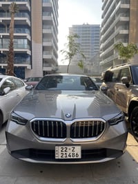 للبيع (BMW (530  موديل 2024 -كلين كفاله عامه.  -(بصمتين)  فول أعلى فئة...