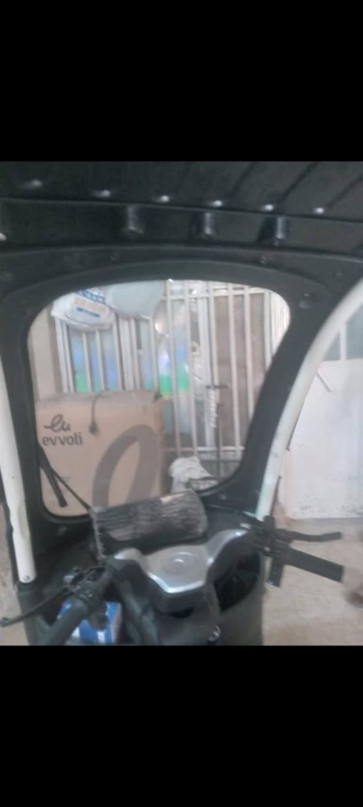 السلام عليكم ورحمه الله وبركاته اخوان البيع ***********
