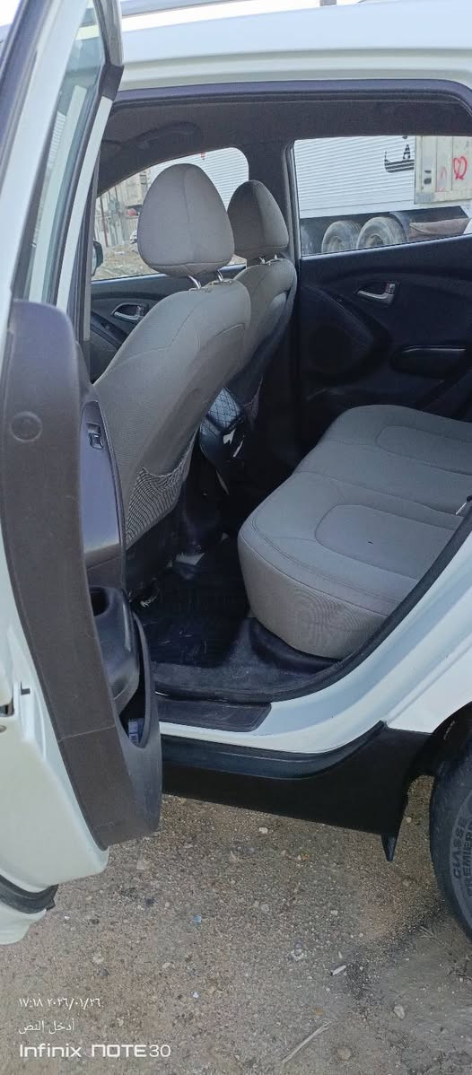 سلام عليكم سياره توسان موديل 2011سياره نظيفه گير ومكينه وحداديه وكهربائيات كله شغاله تايرات نظيفه كامره خلفيه صبغ فقط جوه لمرايه مالت العبري شبرين  وبيه بارد مكانات صغار  راعيه يريد مداورة
العنوان: النجف الأشرف 
الرقم الهاتف ***********ب
