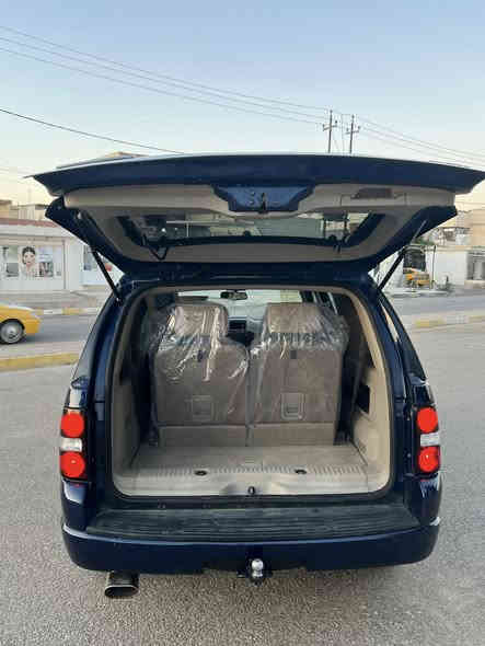 سلام عليكم سياره فورد اكسبلور موديل 2007 گير أوتوماتيك كيرومحرك بي شرط تايرات جديد صدرجديد كهربائي كول شغال مواصفات خليجي جامات ومرايه كهربائي سويج كونترول قوفل مركزي كاملا ABS كوشنات جديد 7راكب 3معقط كهربائي سياره كول شغال 4قطع صبوخ بيه حيزمً بدون صرب وبدون داواخل سنوي جديد راقم جديد سياره جاهز مابيه نقص كول شرط سعر 83$بيه مجال ***********
