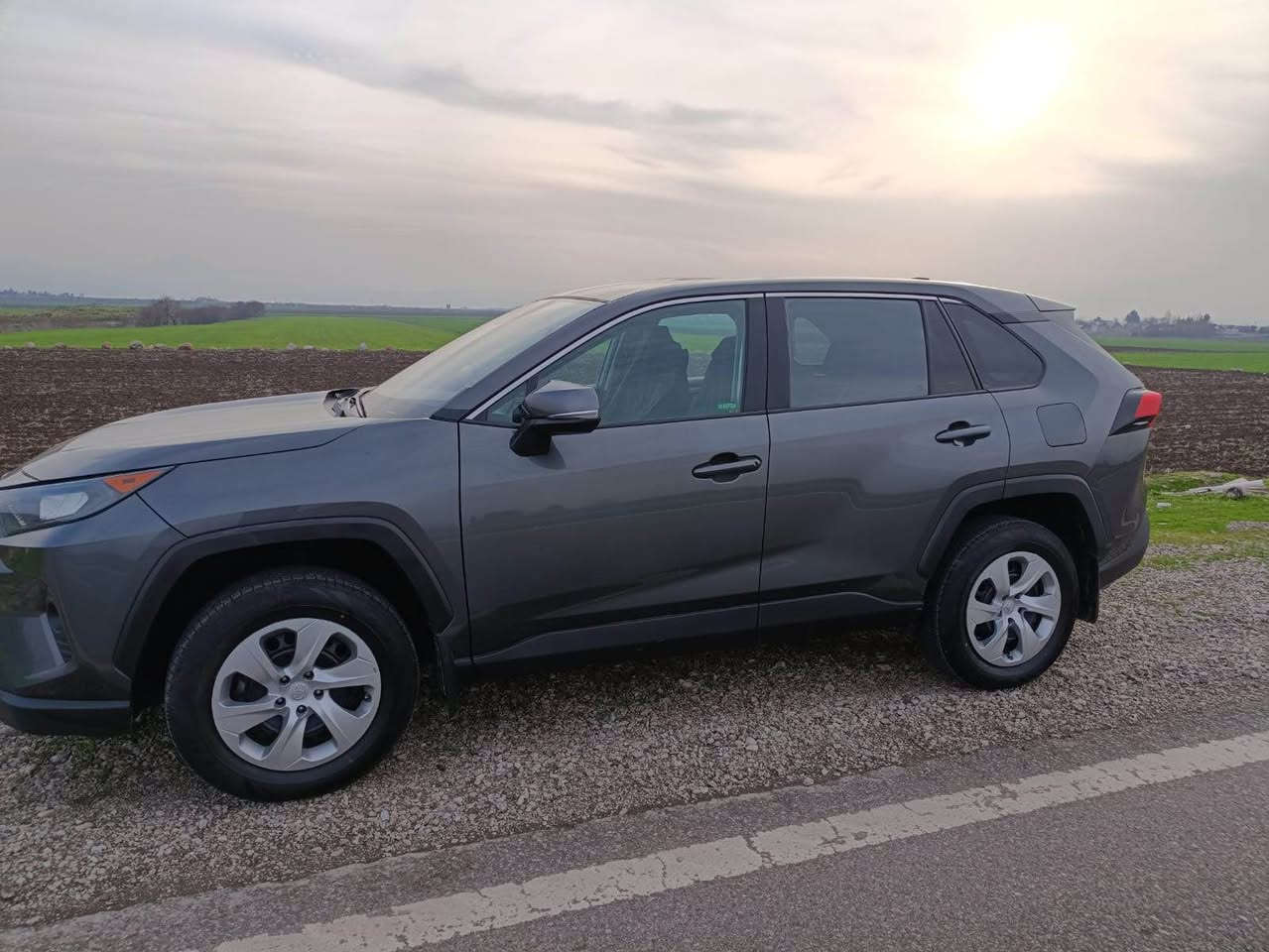 +964 751 198 9698 واتساپ

Toyota Rav4 2022 LE AWD
تۆیۆتا ڕاڤ ٤ مۆدێل ٢٠٢٢  
چوار بستۆن مەکینە ٢.٥
ماوەی ڕۆشتن ٧٥،٠٠٠ کم
تەنھا چەمەلەغی لای سەکن بۆیاخە لەگەڵ قەراغی بۆنیدەکەی 
دەعمەکەی زۆر خەفیفە  ئەیرباگ نەتەقیوە و ناوی نە گرتووە

ھەروەک لە وێنەکە دیارە بەینی دەرگای سەکن و دوای سەکن کەمێک شوختی ھەیە زۆر دیار نیە

شاشە و کامێرا و ٥ مۆدی لێخوڕین و ڕادار
باقی مواصفاتی معروفە
رقم شاصی 
2T3G1RFV9NW317717

سەیارەکە بێ نوقسانیە و کامل سێرڤسی بۆ کراوە 

نرخ ٢٣٨ گەڵا السليمانية, العراق


**إذا كنت صاحب هذا الإعلان وتريد حذفه لأي سبب، رجاءا أرسل رسالة إلى الدعم الفني**