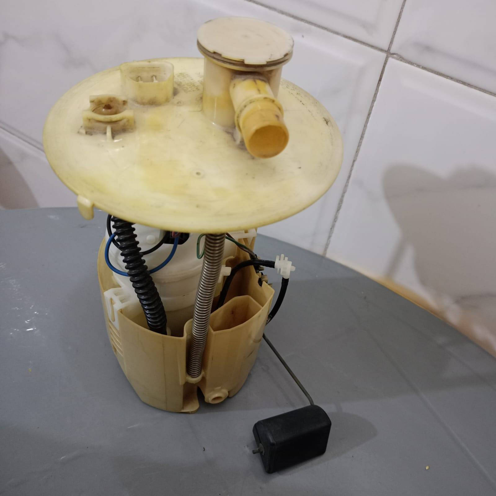 السلام عليكم
البيع عبوه مال كورله أمريكي
مال كصه اصليه شغاله اصليه
بك لايتات مال كورله ٢٠٠٩ او ٢٠١٠
مجاول عدد ٣ اصليات مال تفصيغ
قيم وخذ بيك خير ودلل
*********** بي وتساب
العلم ماجاوب بس وتساب
