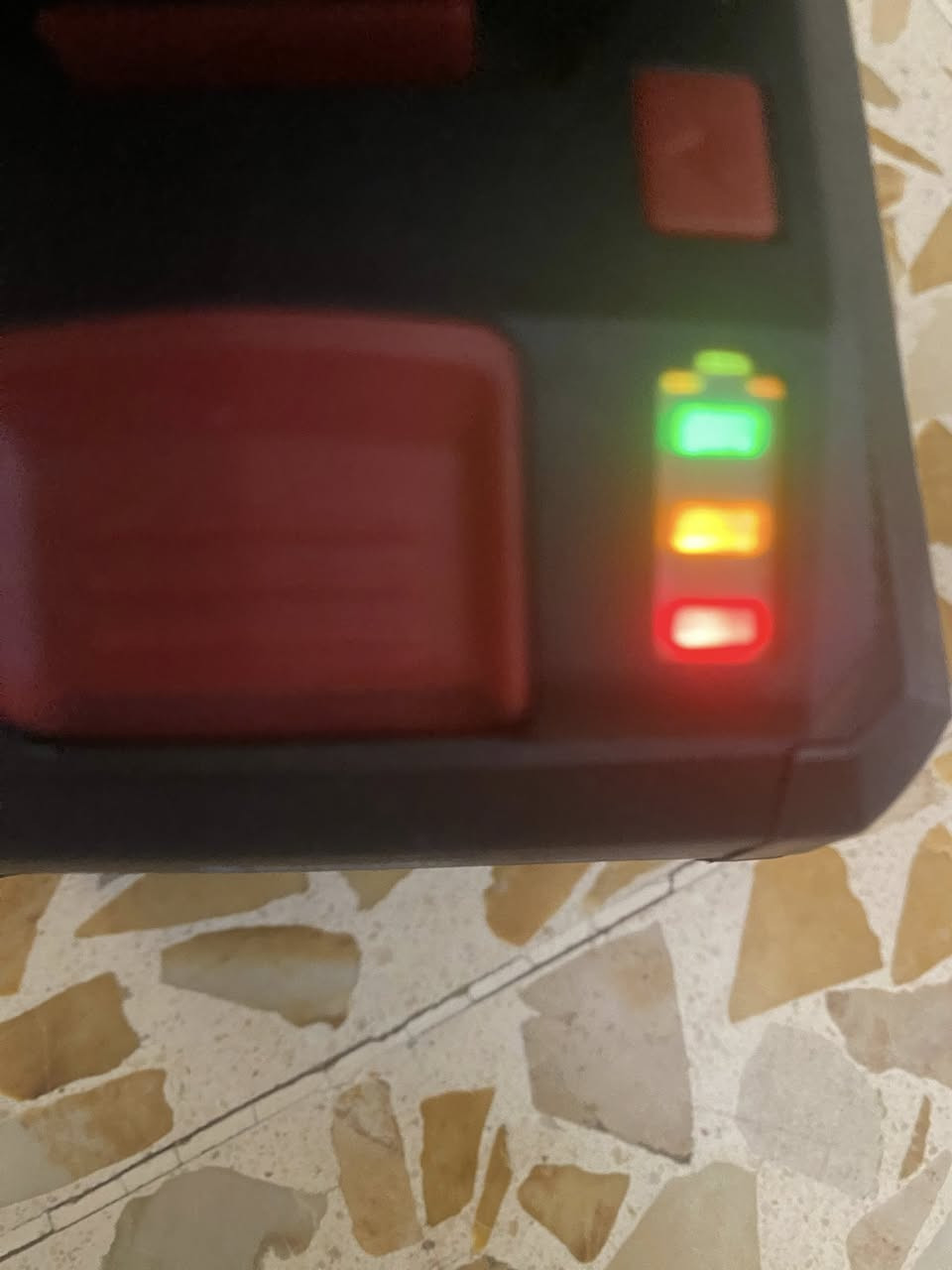 8 امبير متوفر بلادي اصلي


**إذا كنت صاحب هذا الإعلان وتريد حذفه لأي سبب، رجاءا أرسل رسالة إلى الدعم الفني**