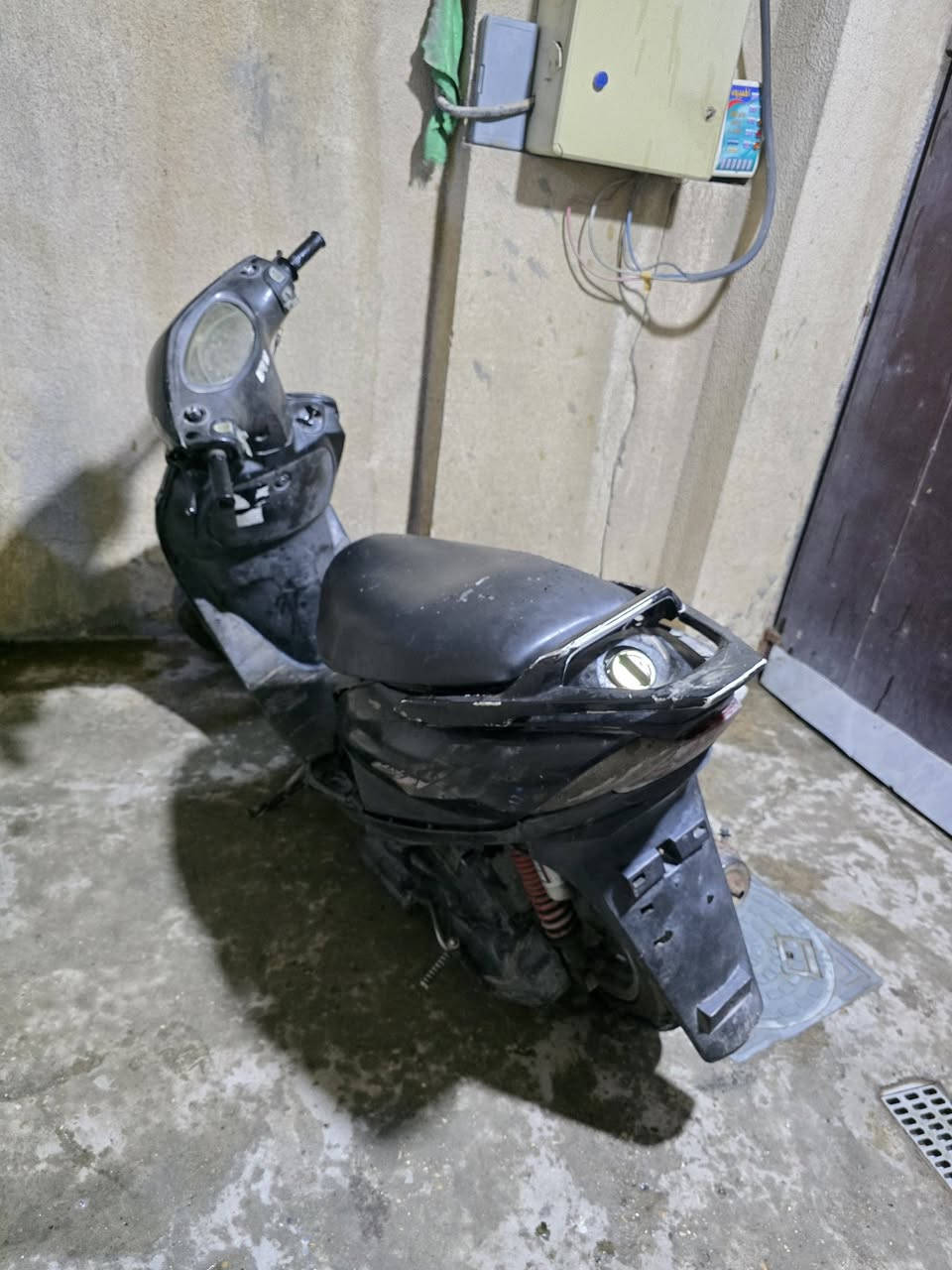 ماكس 140 شغالة
كهربائياتها كاملة تايرات جدد نقص ستان تعليك السعر 175  مكان شعب شارع الصحة
***********
