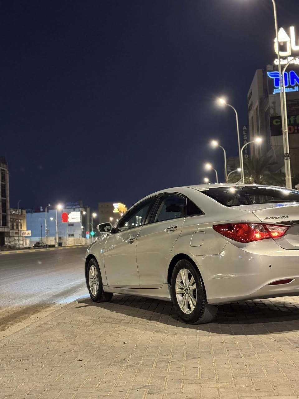 سلام وعليكم
سوناته 2013 اصل السياره ادوات ادوات (كصه جنطه) بانزين مكينه 2000 دوش متوم وكامل ارقام وسنويه بغداد الجديد لنكليزي شغل كلش مضبوط السياره كارتون كير مكينه حداد تبريد تدفئه كله شرط بدي صبغ مكان الكص بس  تخم تاير ويل كب بلادي جديد داخل كارتون مضخم صوت  السعر 56 وبيه مجال قليل للشراي مكان السياره بصره    ***********
