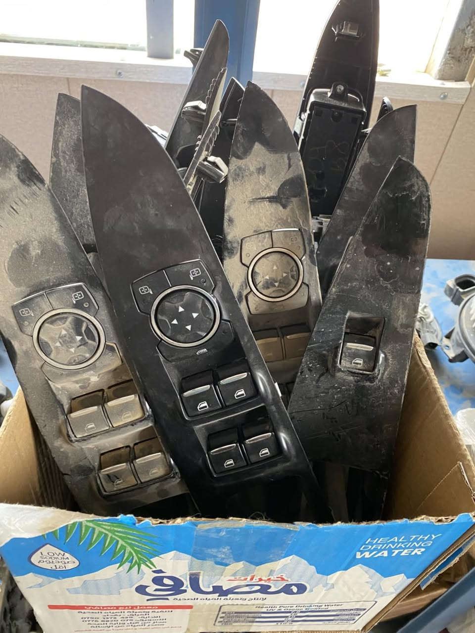 قطع غيار فورد فيوجن 
اوباما 
جارجر 
جيب 
دورنكو
رام 
فلكس 

*********** سلام 
*********** نمير
