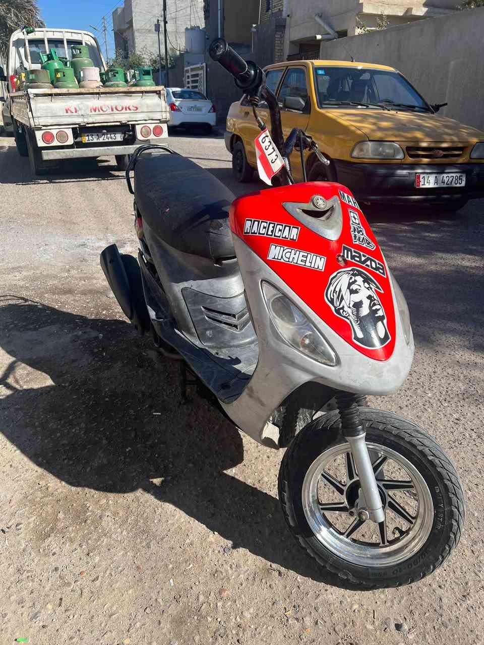 السلام عليكم
دراجة ماكس قجمه محرب بوشه ٥٥ مفتوحة مره وحده شلعه ومعدل دراجة سلف شغال بس باتريها كاعد وراجز مرات يخرط ابيعلك محرب تريد غراض احسبلك الغراض كاملات ب ٣٥ سعرها الدراجة ٥٥٠ وبيها مجال بسيط او مراوس بدراجة نضيفه   
مكاني بصره امن داخلي 
***********
