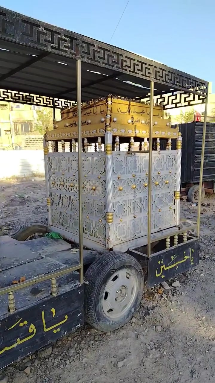 عربانه للبيع ترهم مال زنجيل او واجه موكب تحتوي علامهدعبدالله ارضيع وحضره بسعر 750العنوان بغداد محموديه ***********
