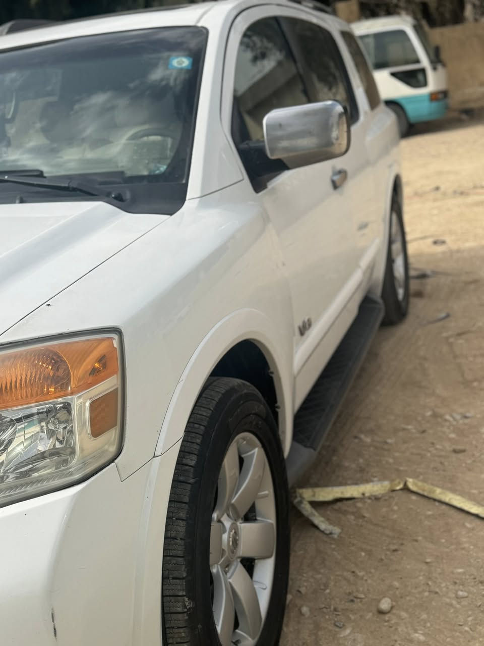 للبيع فقط
نيسان. ارمادة 

اللون ابيض 

الموديل 2009

محرك 5600  V8

منظومة غاز ايطالية 80 لتر 

منظومة زنون لايت + بلوجكترات 

سلايت روف جديد 

حدادية. جديدة  100‎%‎

تخم تاير  جديد  100‎%‎ حجم 20

ويل كب بلادي حجم 20 

تحكم ستيرن 

كامرة بلاديه 

حساسات خلفية بلادية 

غرفة السيارة مخمل لون بيجي مع تلبيسات ارمادةتفصال جلد  لون بيجي 

السياره رقم ثلاثي مميز  ب أسمي. انگليزي. الدولي 

هزة وسنوية جديدة 

مصفره من الغرامات 

عنوان الكوت  / مركز المدينة 

السعر  اتصل.  إذا شراي  

خاص ما اجاوب 

فقط اتصال 

فقط اتصال   أجاوب 

***********

محمد الغرباوي  ابو علي
