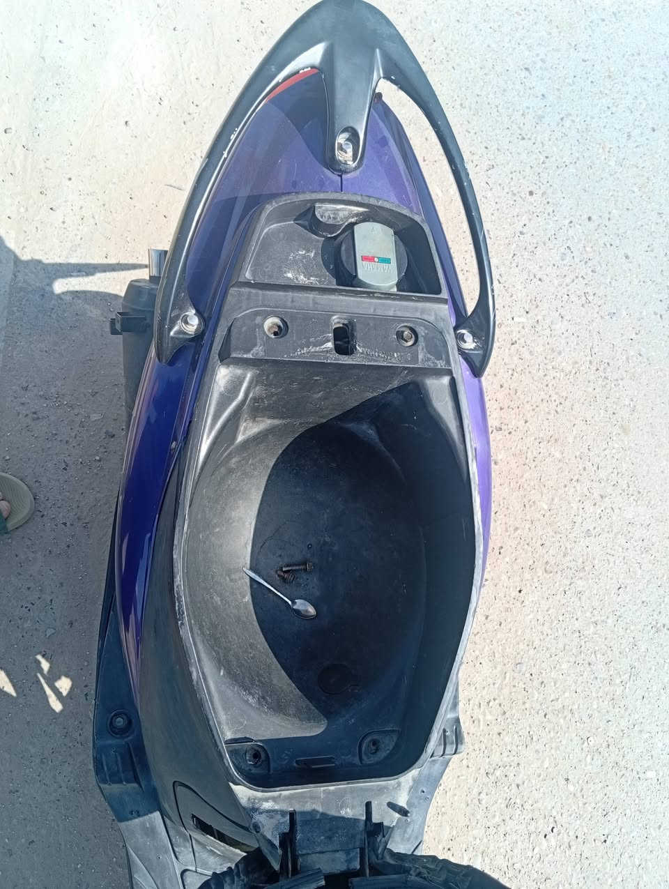 السلام عليكم للبيع او مراوس 
ماكس عدله مكينه ناعمه لاتنقيص ولا بخار 
نكره سلف سلف وهندر دراجه نضيفه 
سعرها 400 مكاني الدوره ابودشير 
للتصال ***********
